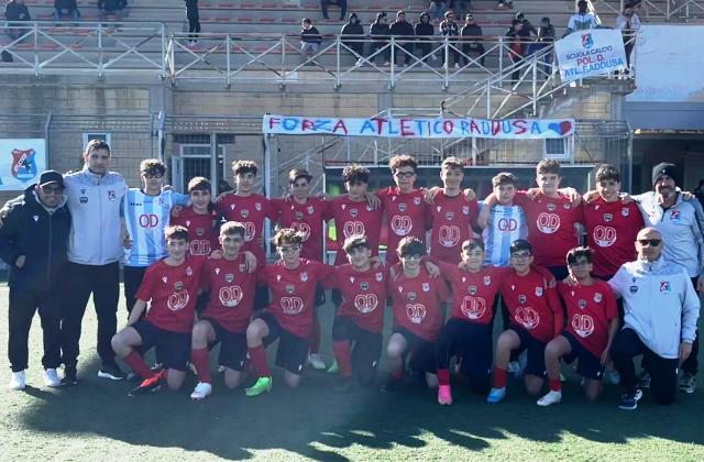 Play off e semifinale per la Promozione della squadra Under 15 dell’Atletico Raddusa, allenata dal mister Giuseppe La Mastra